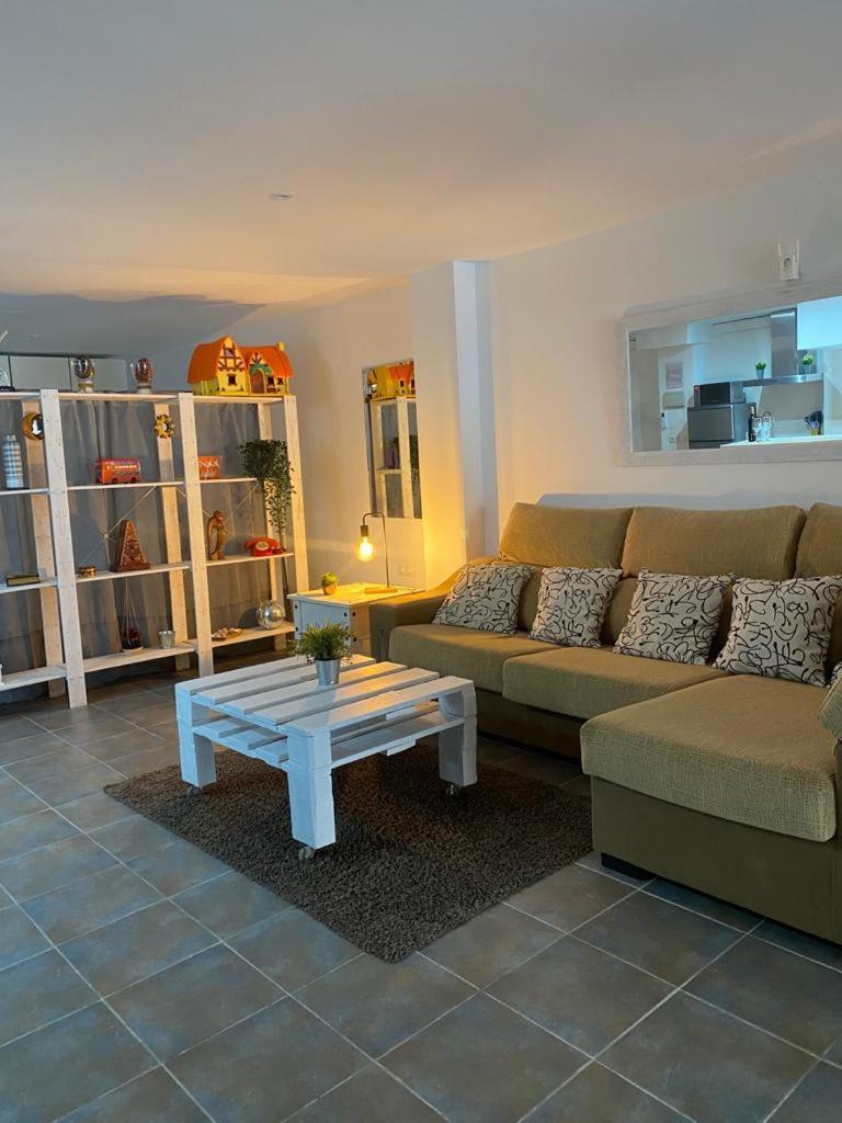 Acogedor Apartamento Loft Alhaurin de la Torre Exterior photo